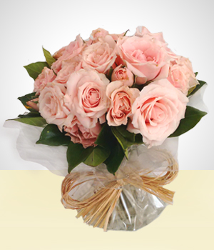Amor e Romance - Sinceridade: Mini Rosa em papel celofan
