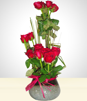 Arranjos de Flores - Inspirao de 15 Rosas